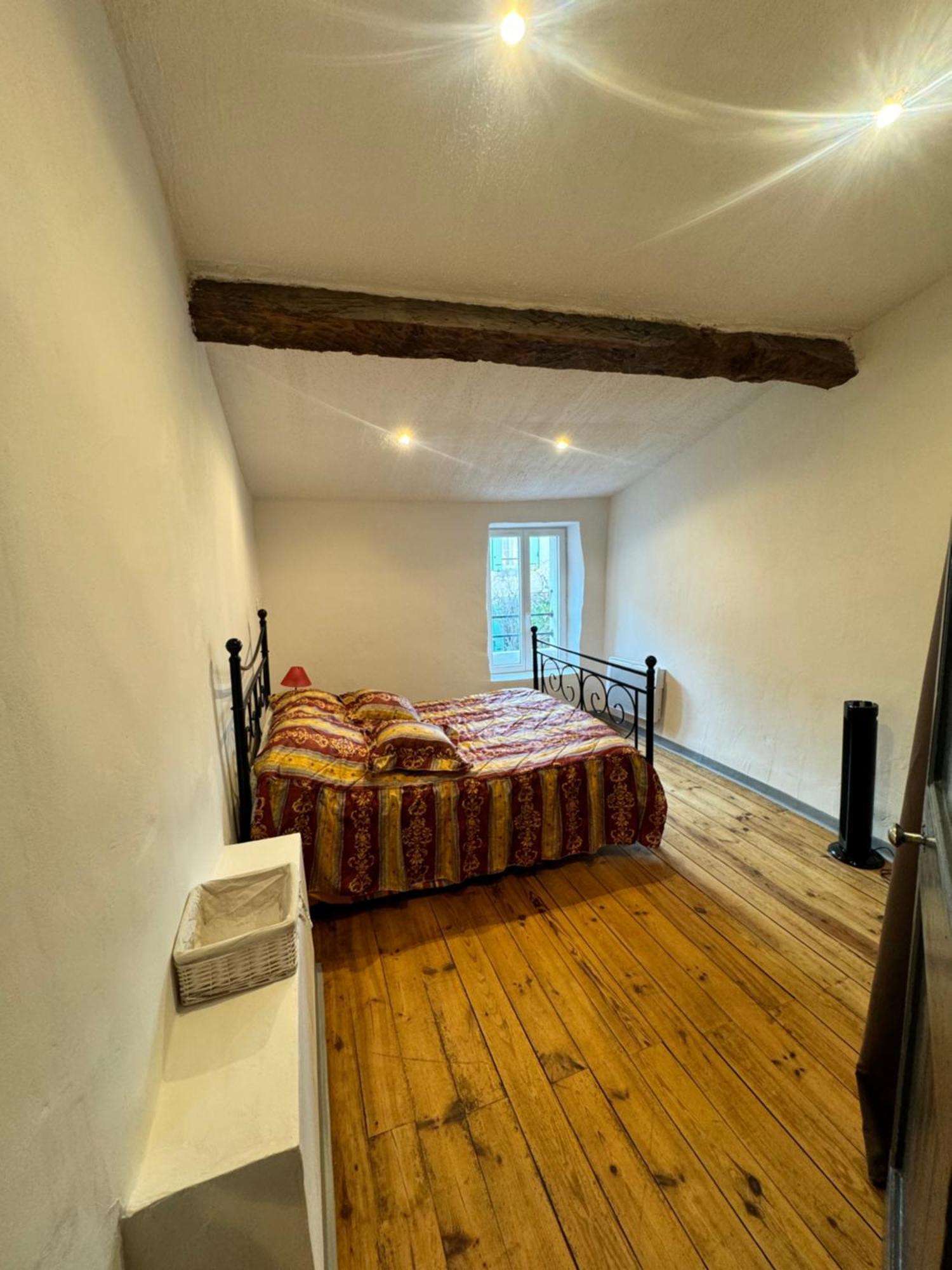 Charmante Maison De Village Bram 外观 照片